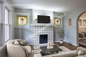 231 Clearview Ave in Crafton, PA - Building Photo - Building Photo