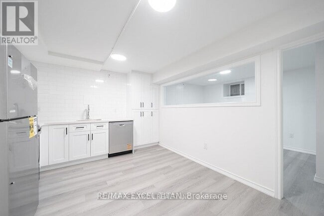 property at 2255 Weston Rd