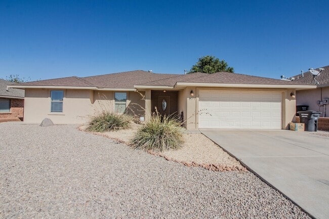 property at 871 Hermoso El Sol