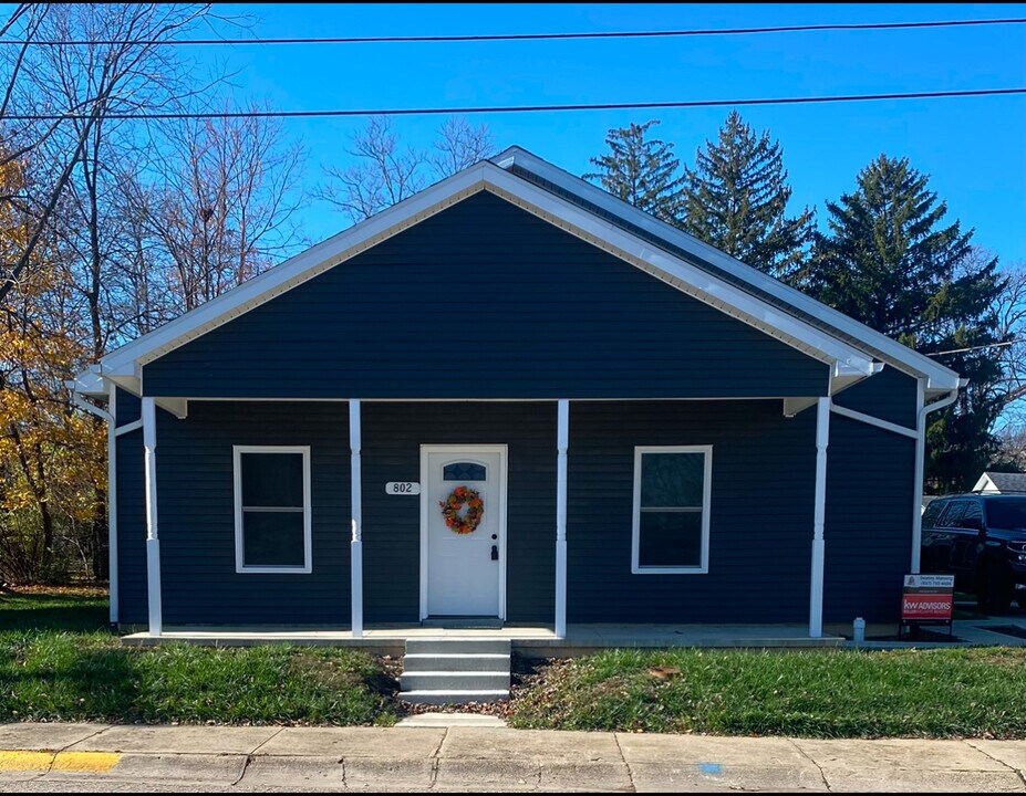802 S Beech St in Oxford, OH - Foto de edificio
