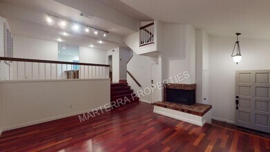 5 Evening Breeze in Irvine, CA - Building Photo - Building Photo