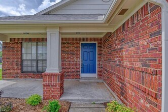 10700 NW 36th Pl in Yukon, OK - Building Photo - Building Photo