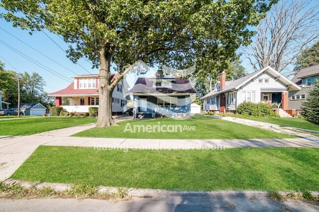 2103 North North Street in Peoria, IL - Building Photo - Building Photo