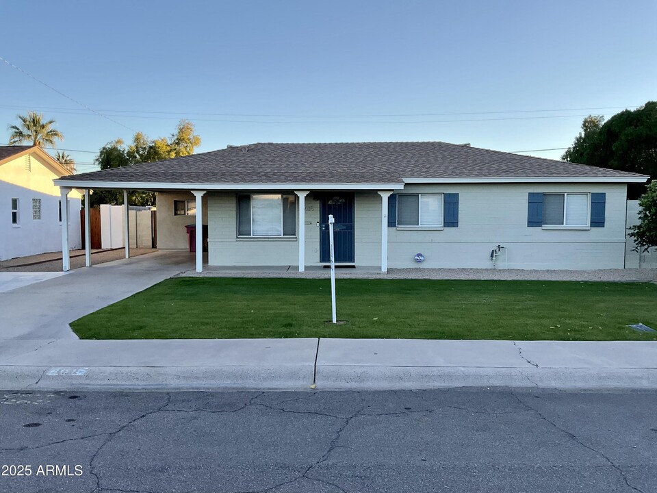 7615 E Pinchot Ave in Scottsdale, AZ - Building Photo