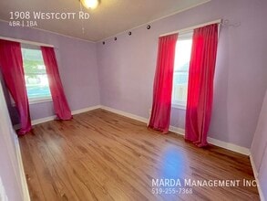 1908 Westcott Rd in Windsor, ON - Building Photo - Building Photo