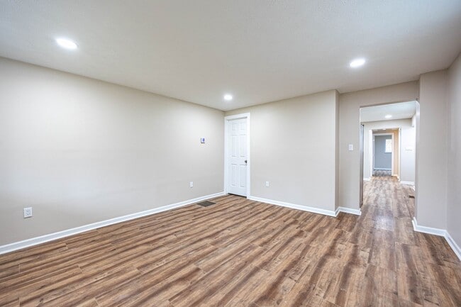 106 Blythe Rd in Morgan, PA - Building Photo - Building Photo