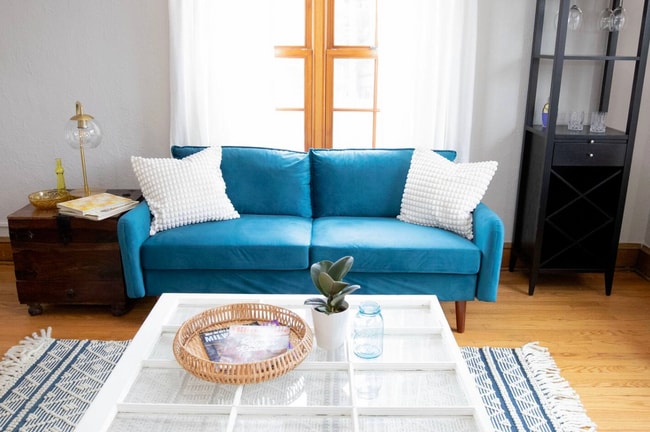 1802 E Howard Ave, Unit 2 in Milwaukee, WI - Building Photo - Building Photo