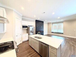 190 Kearny St in Madison, AL - Foto de edificio - Building Photo