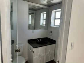 6101 Cleveland St in Hollywood, FL - Building Photo - Building Photo