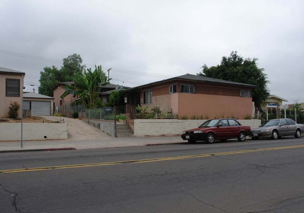 3850-3854 Euclid Ave in San Diego, CA - Building Photo