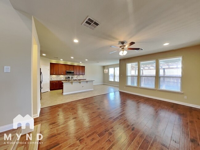 16240 Travesia Way in Austin, TX - Building Photo - Building Photo