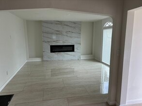 2206 W 75th St in Los Angeles, CA - Building Photo - Building Photo