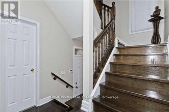 7155 Magistrate Terrace in Mississauga, ON - Building Photo - Building Photo