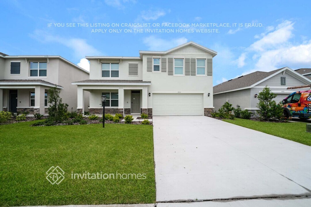 18311 Wheathouse Pl in Bradenton, FL - Building Photo
