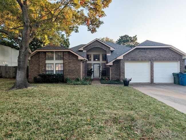 3405 Spring Willow Dr in Grapevine, TX - Building Photo - Building Photo