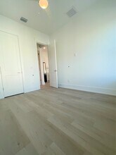511 13th Ave S, Unit Brand New 1bd1bth apt in St. Petersburg, FL - Building Photo - Building Photo