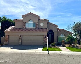 3339 E Tanglewood Dr in Phoenix, AZ - Building Photo - Building Photo