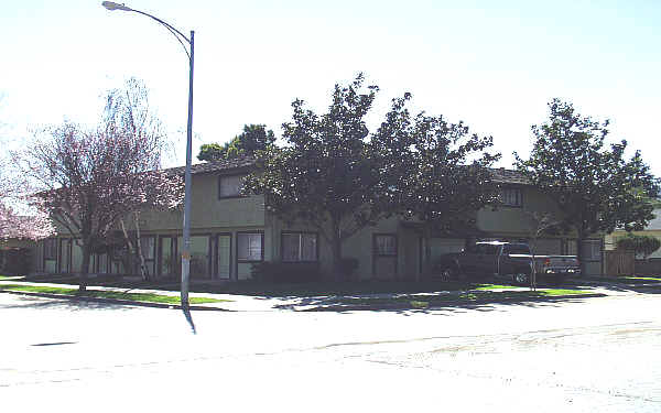 7191 Eigleberry St in Gilroy, CA - Building Photo - Building Photo