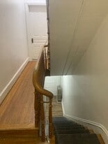 325 W Philadelphia St in York, PA - Building Photo