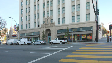 Vintage Tower in San Jose, CA - Foto de edificio - Building Photo