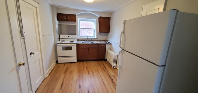 158 6th St, Unit 2-F in Verplanck, NY - Foto de edificio - Building Photo
