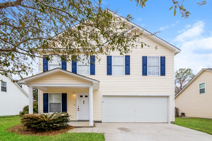121 Macallan Ct in Summerville, SC - Building Photo