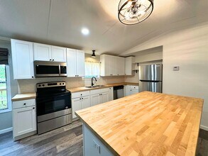 120 Piedmont Golf Course Rd in Piedmont, SC - Building Photo - Building Photo