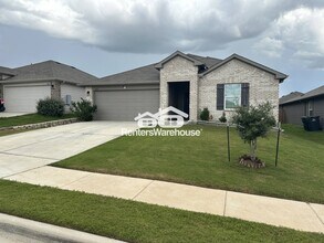 5801 Berriweather Dr in Austin, TX - Building Photo - Building Photo