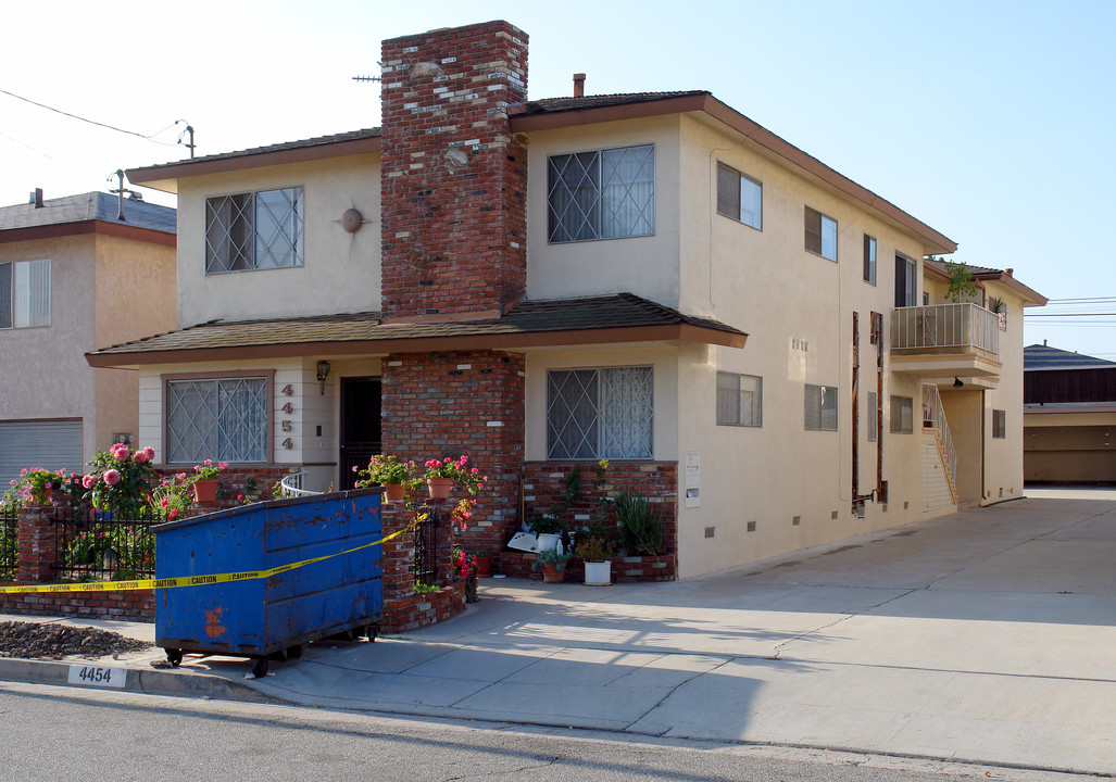 4454 W 141st St in Hawthorne, CA - Building Photo