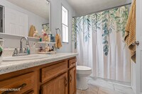 260 Waters Rd photo'