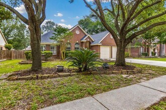 1919 W Welsford Dr in Spring, TX - Building Photo - Building Photo