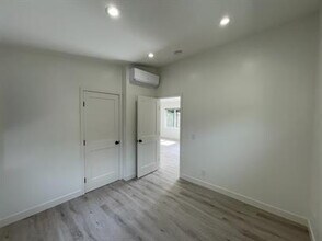 6438 Jackson Dr in San Diego, CA - Building Photo - Building Photo