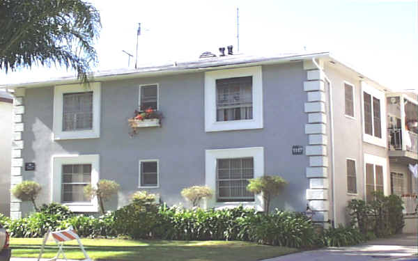 1117 S Shenandoah St in Los Angeles, CA - Foto de edificio - Building Photo