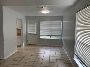6903 Harpers Dr in Richmond, TX - Building Photo - Building Photo