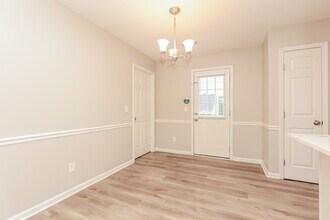 5014 Hectare Ln in La Vergne, TN - Building Photo - Building Photo