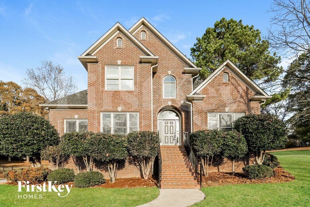 4383 Wind Song Ct in Trussville, AL - Building Photo