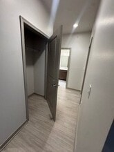 2317 Huntington Ave, Unit 713 in Alexandria, VA - Building Photo - Building Photo