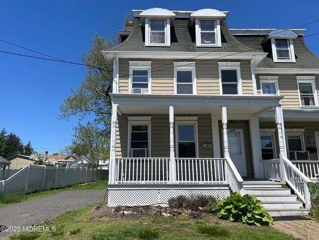 property at 168 Broad St