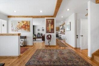 2700 E Main St in Ashland, OR - Foto de edificio - Building Photo