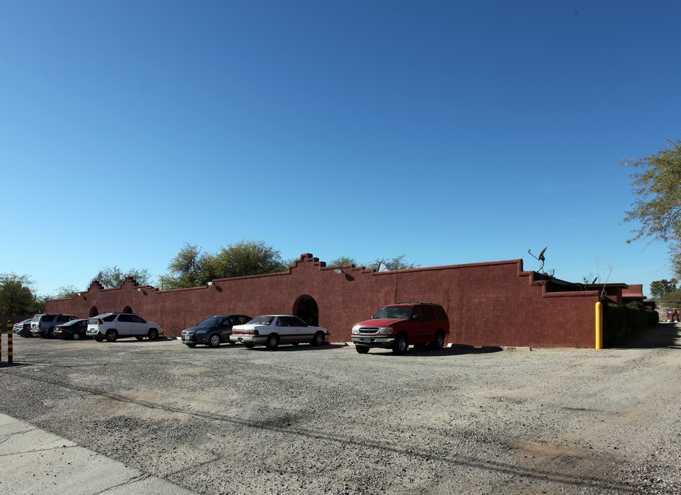 Casitas Del Sol Apartments in Tucson, AZ - Building Photo