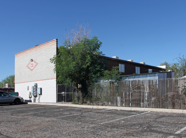 235 W Jacinto St in Tucson, AZ - Building Photo - Building Photo