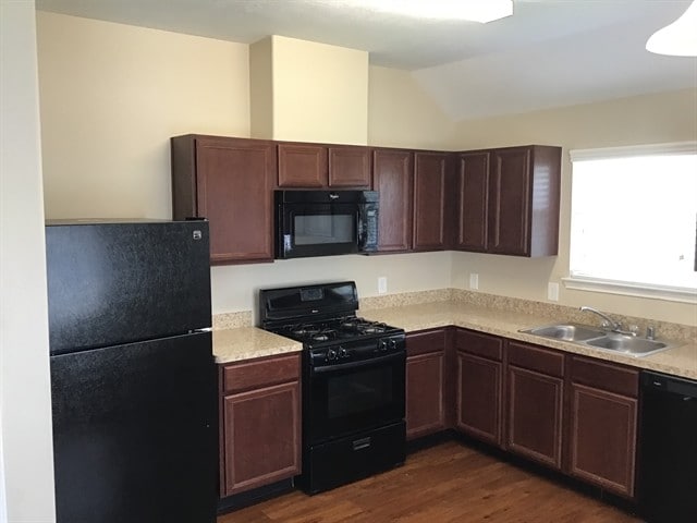 8727 Doskocil Dr in Houston, TX - Building Photo - Building Photo