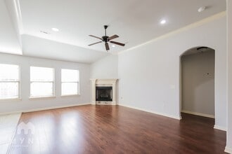 2403 SW Worthington Ave in Bentonville, AR - Building Photo - Building Photo