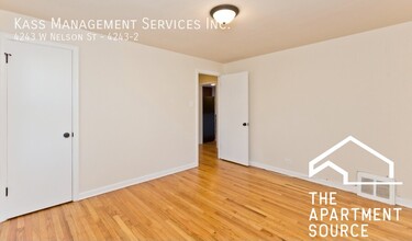 4255 W Nelson St in Chicago, IL - Foto de edificio - Building Photo