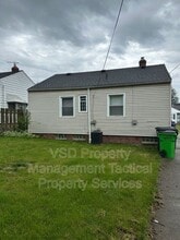 12413 Garland Ave in Cleveland, OH - Building Photo - Building Photo