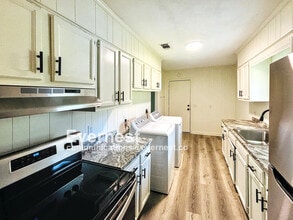3410 Old Brandon Rd in Pearl, MS - Building Photo - Building Photo