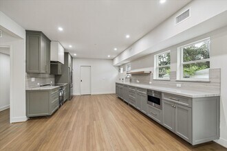 1659 Harold St in Houston, TX - Building Photo - Building Photo