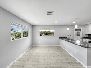 6123 Horton Dr in La Mesa, CA - Building Photo - Building Photo