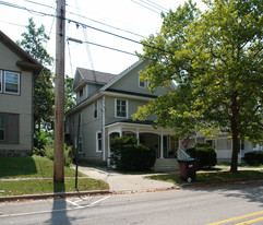 517 W Shiawassee St Apartamentos