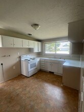 225 E 200 S in Bountiful, UT - Building Photo - Building Photo